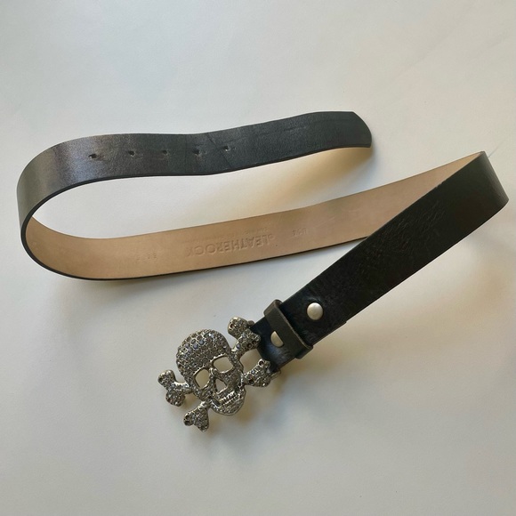 Skull Crossbones Belt - Picture 6 of 12